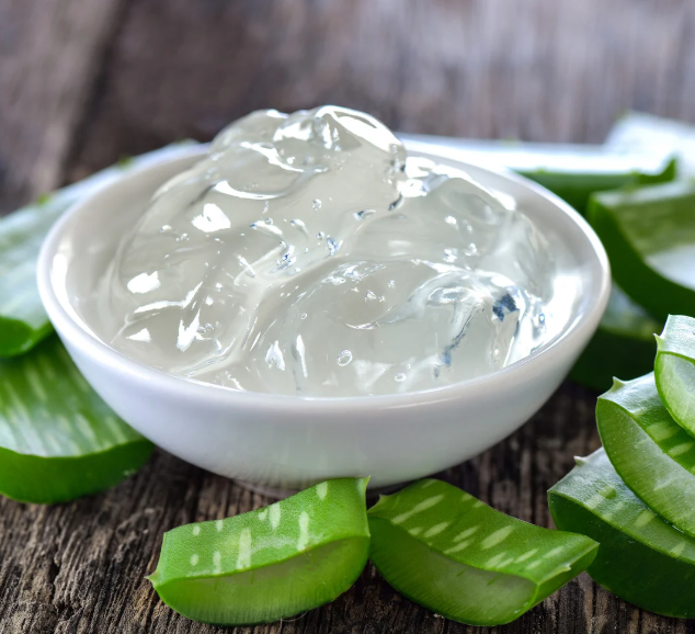 The Power of Aloe: Why This Plant Should Be in Your Spring Skincare Routine