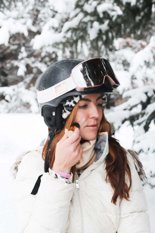 Stay Glowing When It’s Snowing! Skincare Essentials for Winter