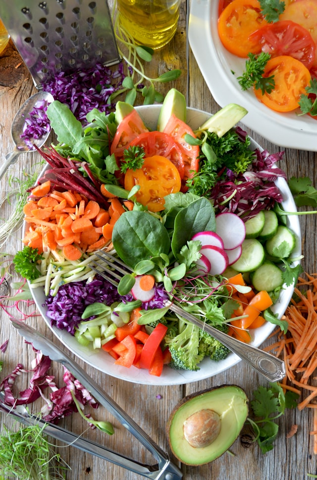 Beauty from Within: How Healthy Living Complements Your Skincare Routine